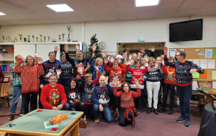 Vendredi 19 décembre 2025: journée des pulls moches